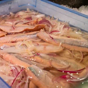 Harengs marinés